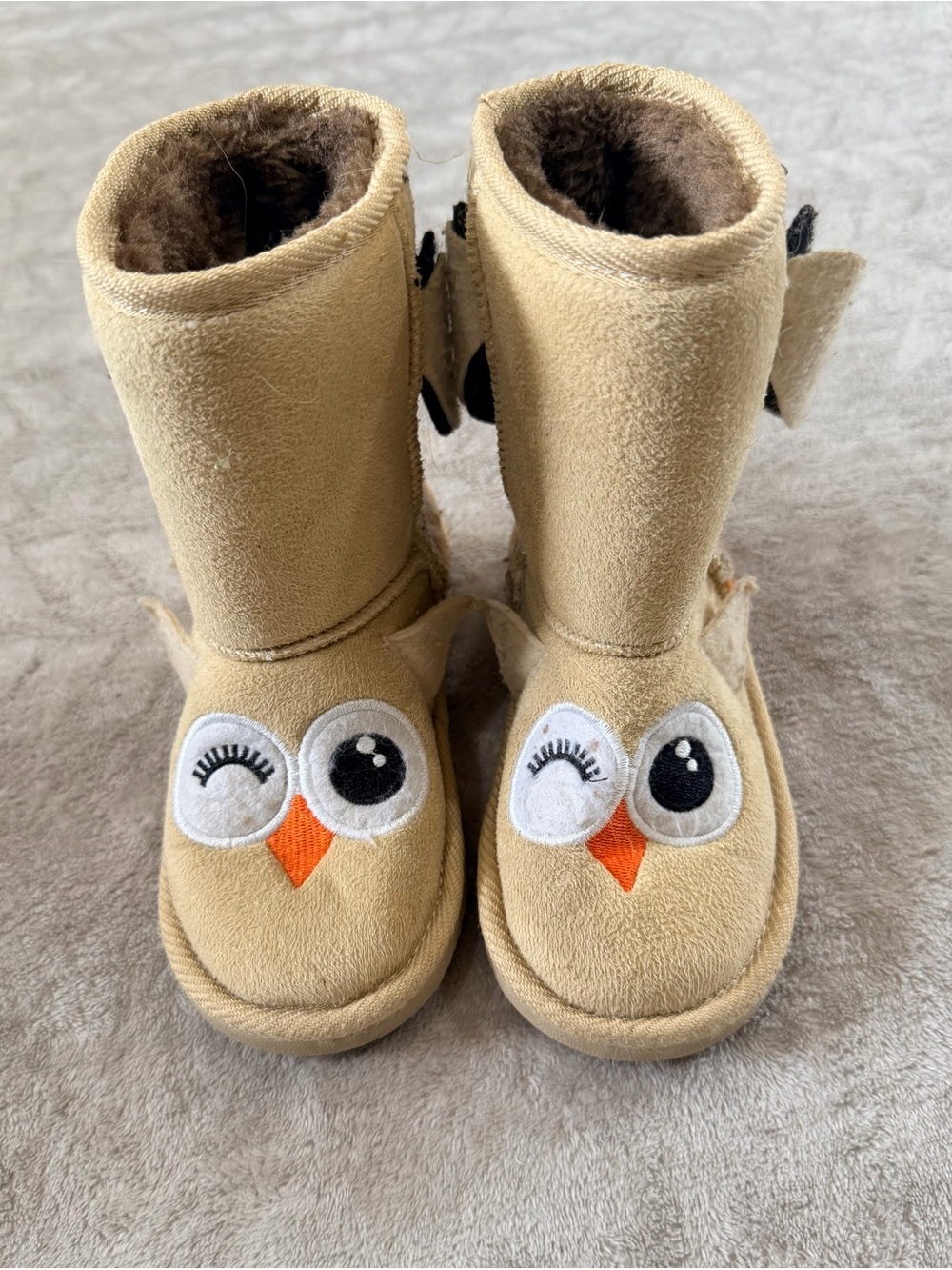 MUK LUKS Kids Tan Owl Faux Fur Cute Boots Size 11